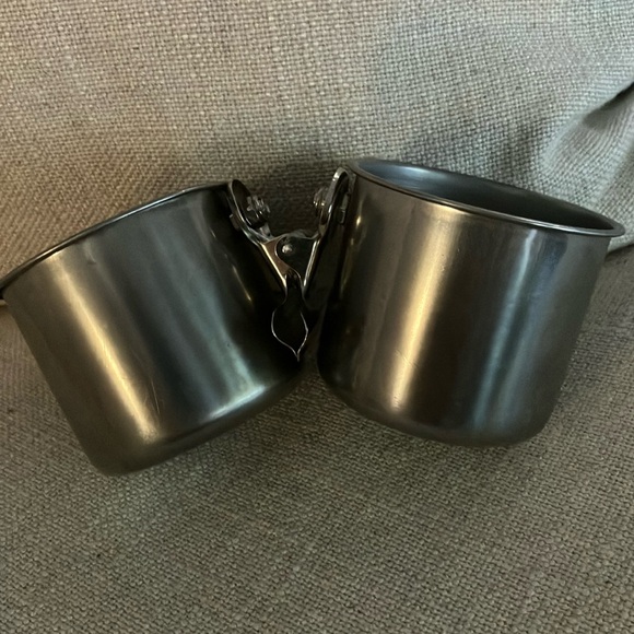 Stainless steel (clip on wooden bar) bird feeder for a cage - Picture 4 of 4